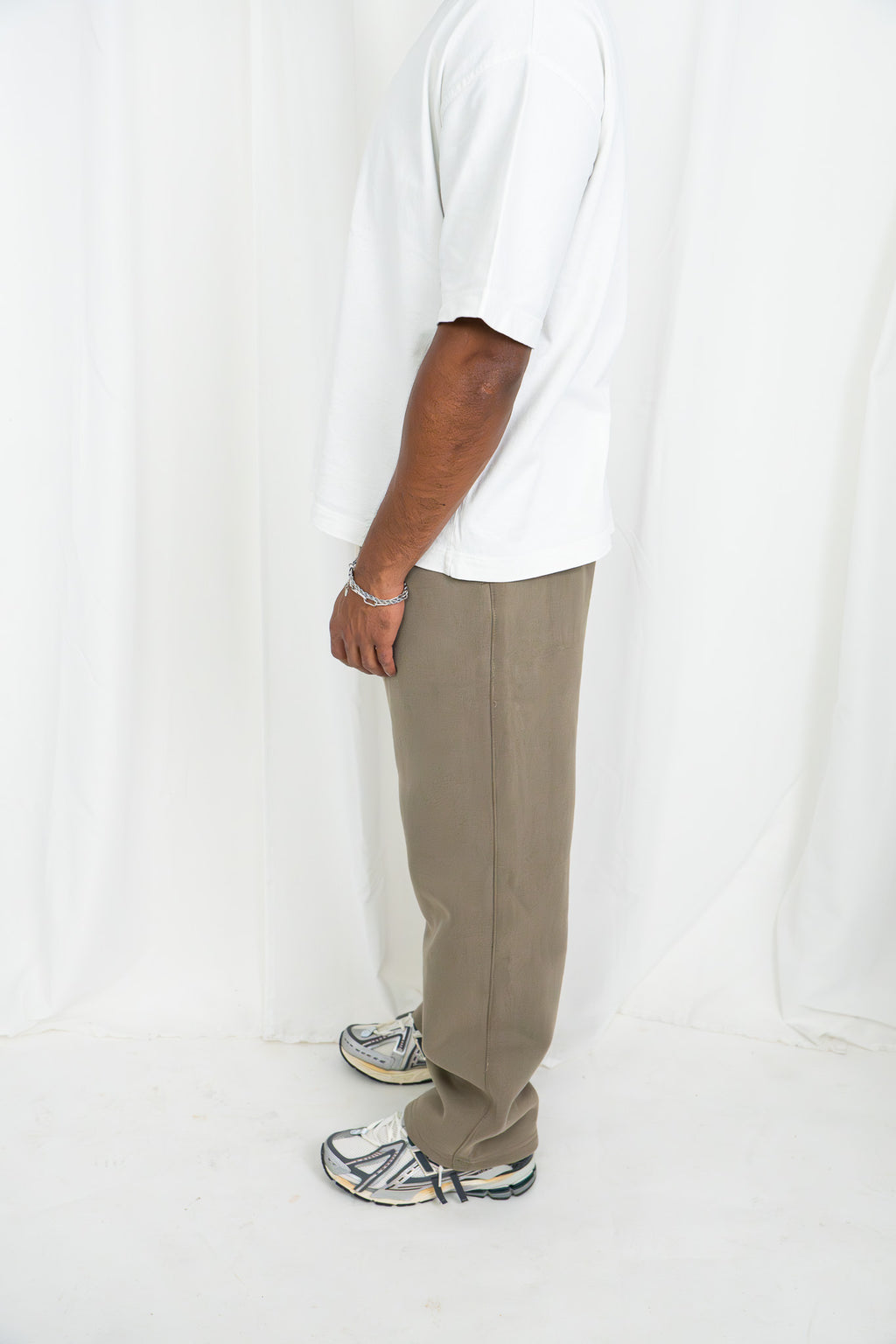 CORE COLLECTION: KHAKI SWEATPANTS