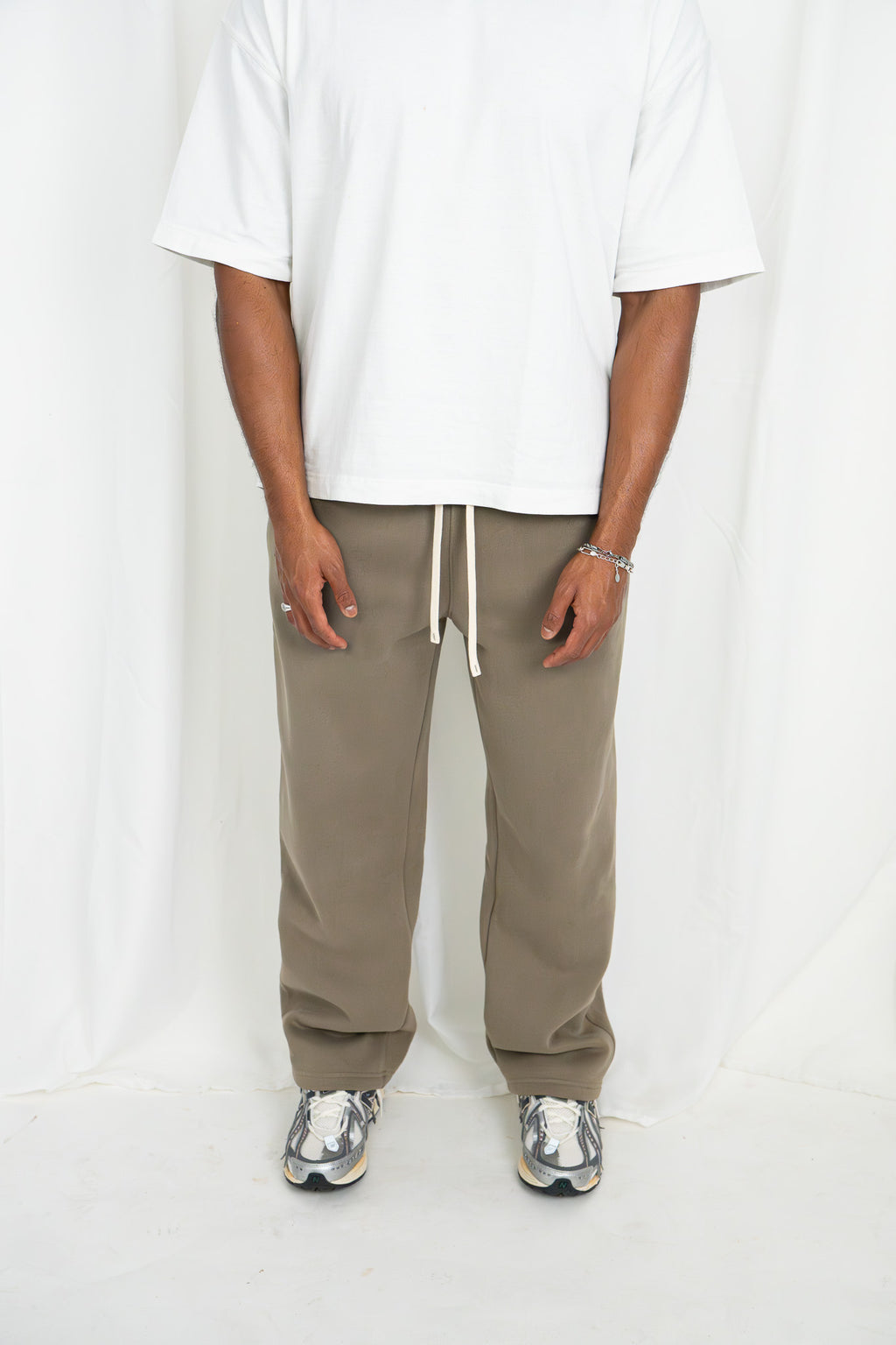 CORE COLLECTION: KHAKI SWEATPANTS