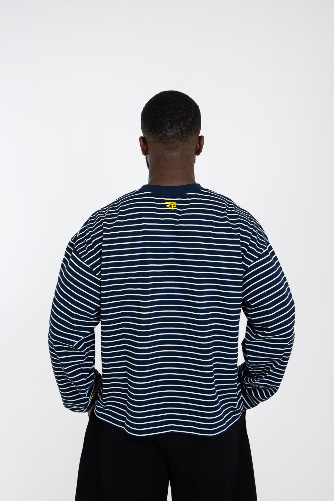 NAVY STRIPED LONG SLEEVE